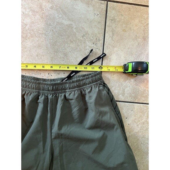 Gymshark Shorts Mens Small Green Sport Stripe Polyester Activewear Running Gym - Picture 8 of 9